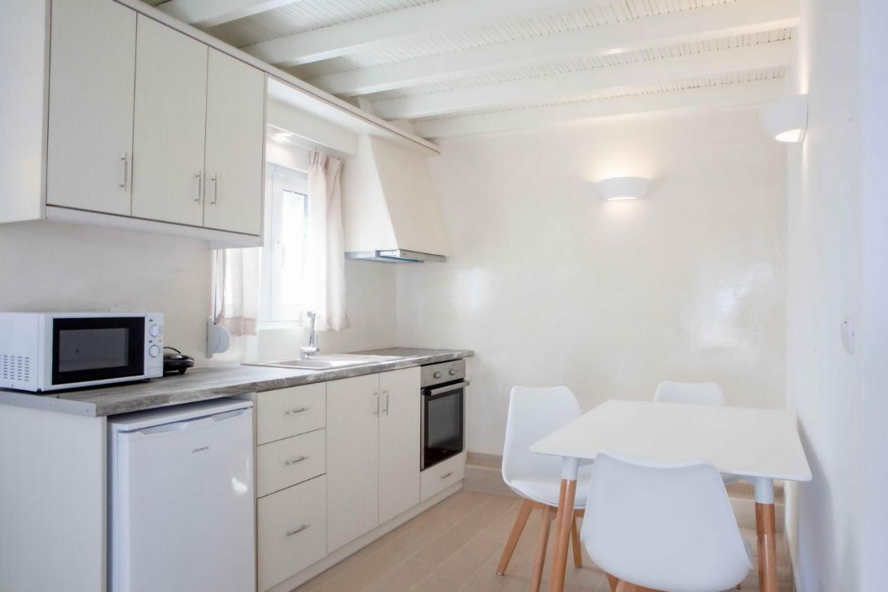 Gervi Suites Тира Экстерьер фото