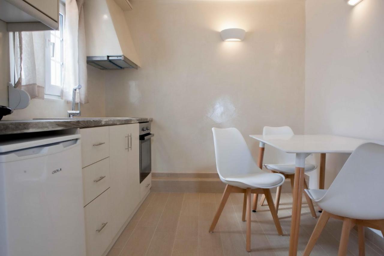 Gervi Suites Тира Экстерьер фото
